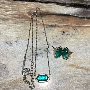 Kendra Scott emerald necklace and earrings set